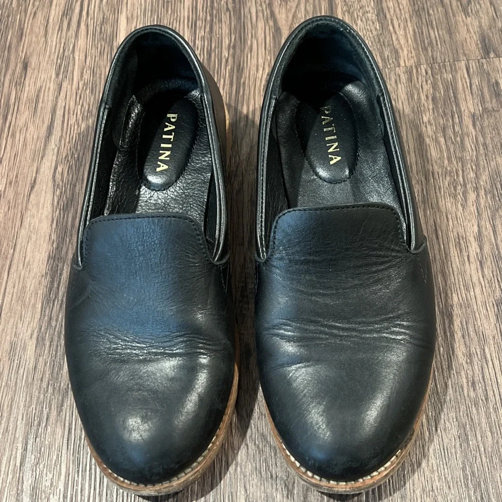Patina by Portland Rounded Leather Loafer in Black Size 7.5
